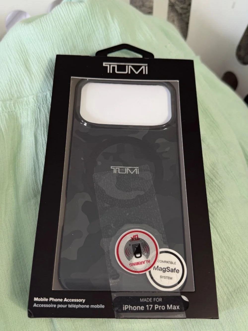 TUMI Phone Case iPhone 17 Pro Max Case Black Camouflage NEW In Box.